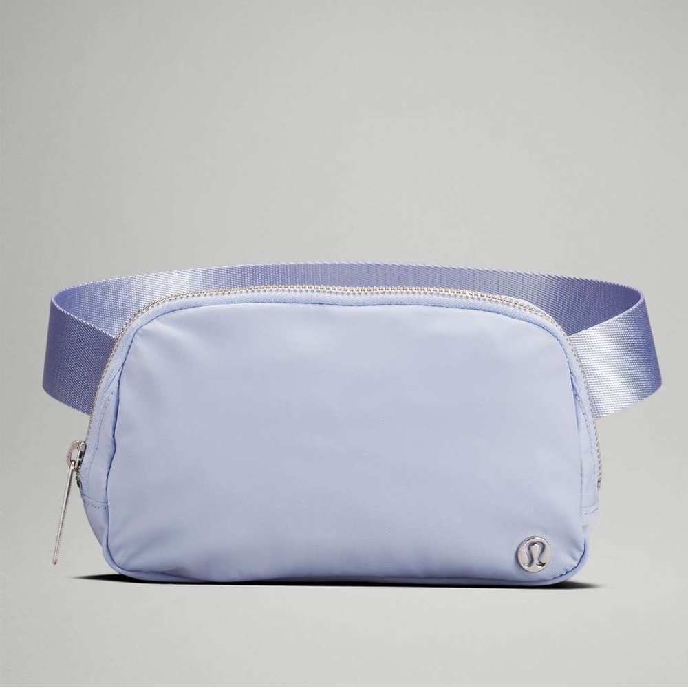 NWT Pastel Blue Everywhere Lululemon Belt Bag 1L